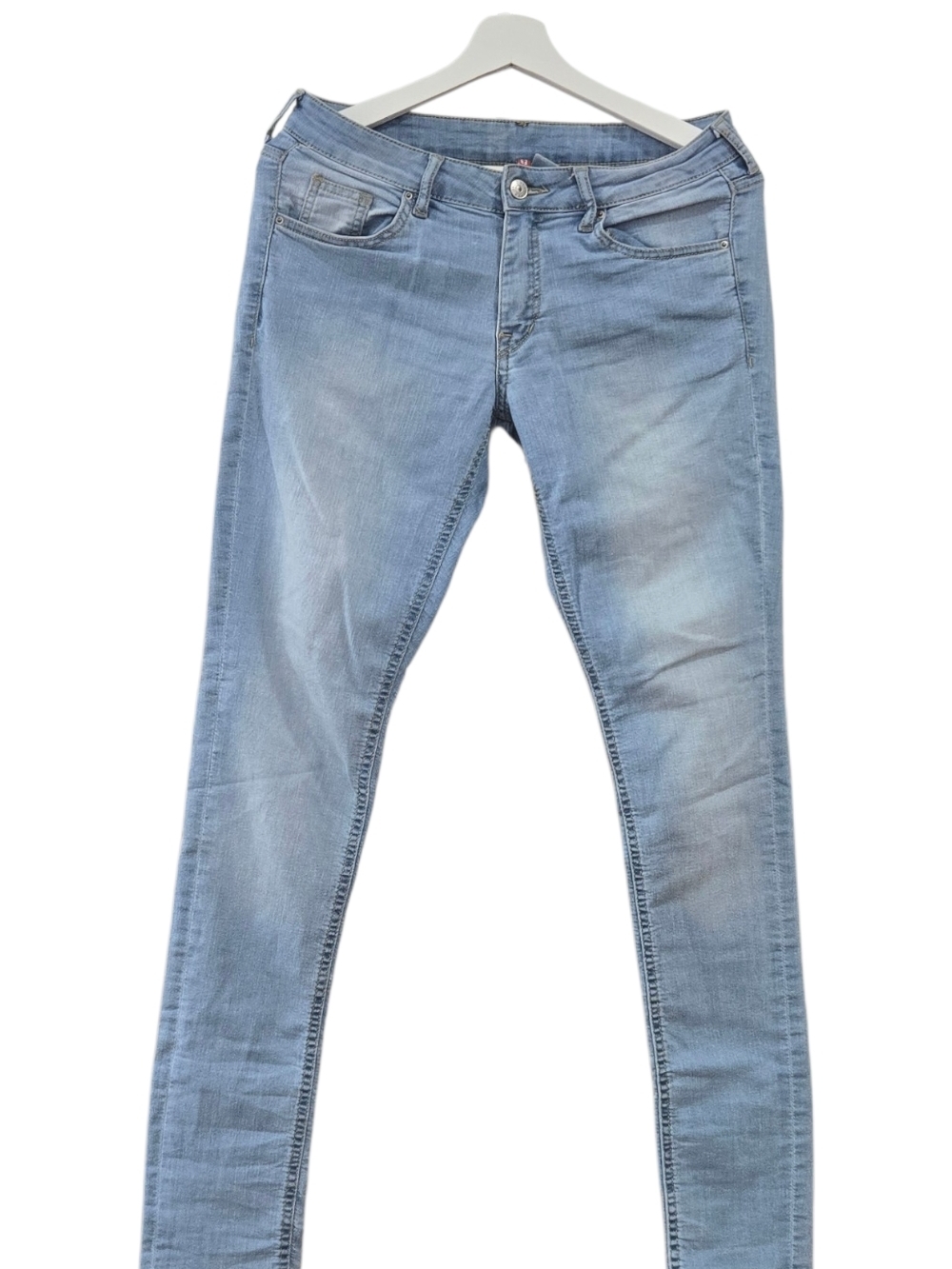 Light Wash Skinny Jeans - Classic Blue Denim
